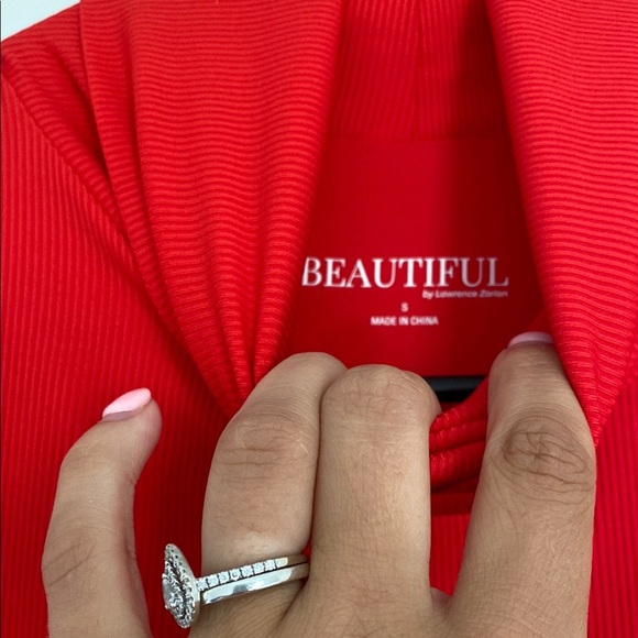 Vibrant Red Turtleneck Top - Picture 2 of 4